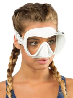 Cressi F1 Mask -Dive Roam Cressi F1 Mask White on face side