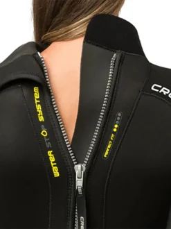 Cressi Fast 5mm Wetsuit Womens 11 Cressi Fast 5mm Wetsuit Womens -Dive Roam Cressi Fast 5mm Wetsuit Womens Zip Detail