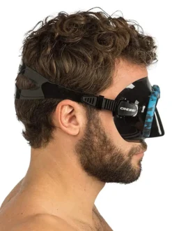 Cressi Metis Mask -Dive Roam Cressi Metis Mask Black Camo On Face Male Side
