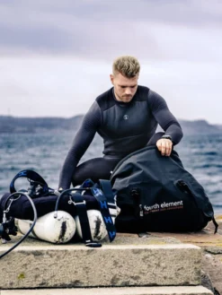 Fourth Element Argo Dry Duffle Bag 44L -Dive Roam Fourth Element Argo Dry Duffle Bag 44L Lifestyle Seaside a568662c 1067 4f11 a43c 74545c99357e