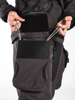 Fourth Element Argonaut 2.0 Stealth Drysuit (Made-to-Measure) -Dive Roam Fourth Element Argonaut 2.0 Stealth Detail Pocket