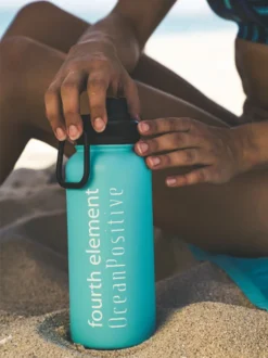 Fourth Element Gulper Insulated Water Bottle (900ml / 32oz) -Dive Roam Fourth Element Gulper Insulated Water Bottle 900ml 32oz Lifestyle