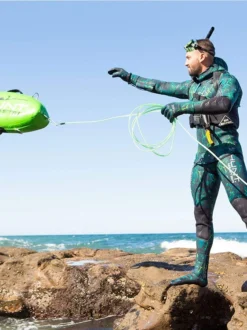 Huntmaster Burnum Huntsman 1.5mm Wetsuit -Dive Roam Huntmaster Burnum Huntsman 1.5mm Wetsuit Camo Series Green Lifestyle