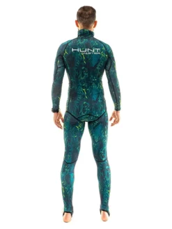 Huntmaster Hooded Spearfishing Rashguard 2-Piece Camo Suit Unisex -Dive Roam Huntmaster Hooded Spearfishing Rashguard 2 Piece Suit with Chest Pad Camo Unisex Green Back
