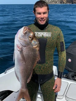 Torelli Goodoo 5mm Spearfishing Wetsuit 8 Torelli Goodoo 5mm Spearfishing Wetsuit -Dive Roam Torelli Goodoo 5mm Spearfishing Wetsuit Details Lifestyle