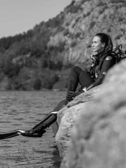 Waterproof W7 Wetsuit 5mm Ladies -Dive Roam Waterproof W7 5mm Wetsuit Womens Lifestyle 2