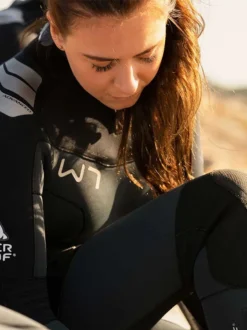 Waterproof W7 Wetsuit 7mm Ladies 14 Waterproof W7 Wetsuit 7mm Ladies -Dive Roam Waterproof W7 7mm Wetsuit Womens Lifestyle