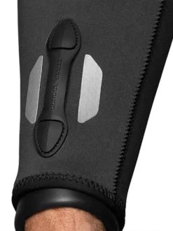 Waterproof W7 Wetsuit 5mm Mens 15 Waterproof W7 Wetsuit 5mm Mens -Dive Roam Waterproof W7 Sleeve Computer Holder Detail